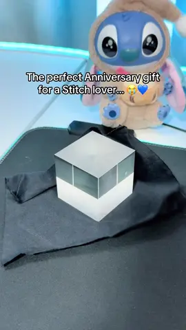 The perfect anniversary gift for a Stitch lover 😍💙 #stitch #stitchlover #liloandstitch #stitchfan This is a Holographic cube of Stitch 