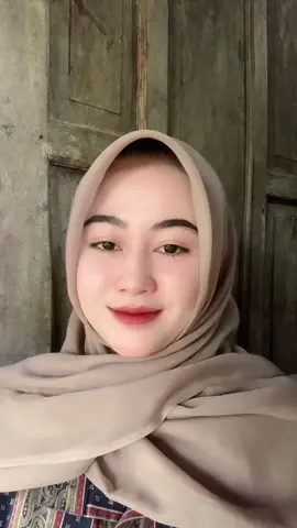 Eyelash extension‼️ yang mau melatih skil dan gampang bongkar pasang eyelash extension wajib sih beli ini bener bener wort it dan gampang bgt dipasang dan bisa dilepas waktu sholat yaw🥰🤏🏻🛒💖🌸