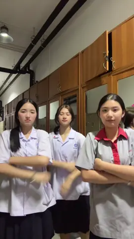 ปายบอกให้ลงอันนี้ดั้วะะ