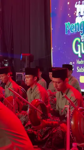 Panggungrejo Bersholawat bersama hadroh pusat tentunyat yat adit adit sekaliat🤙🏻 #hadrohpusatsabilu_taubah #gusiqdammuhammad #sabilutaubah #fyp 