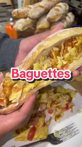 Baguettes recipe for omelette sandwich #vickyssecrets99 #🇨🇲 #cameroontiktok🇨🇲 #tiktokcameroun #cameroonianfood 