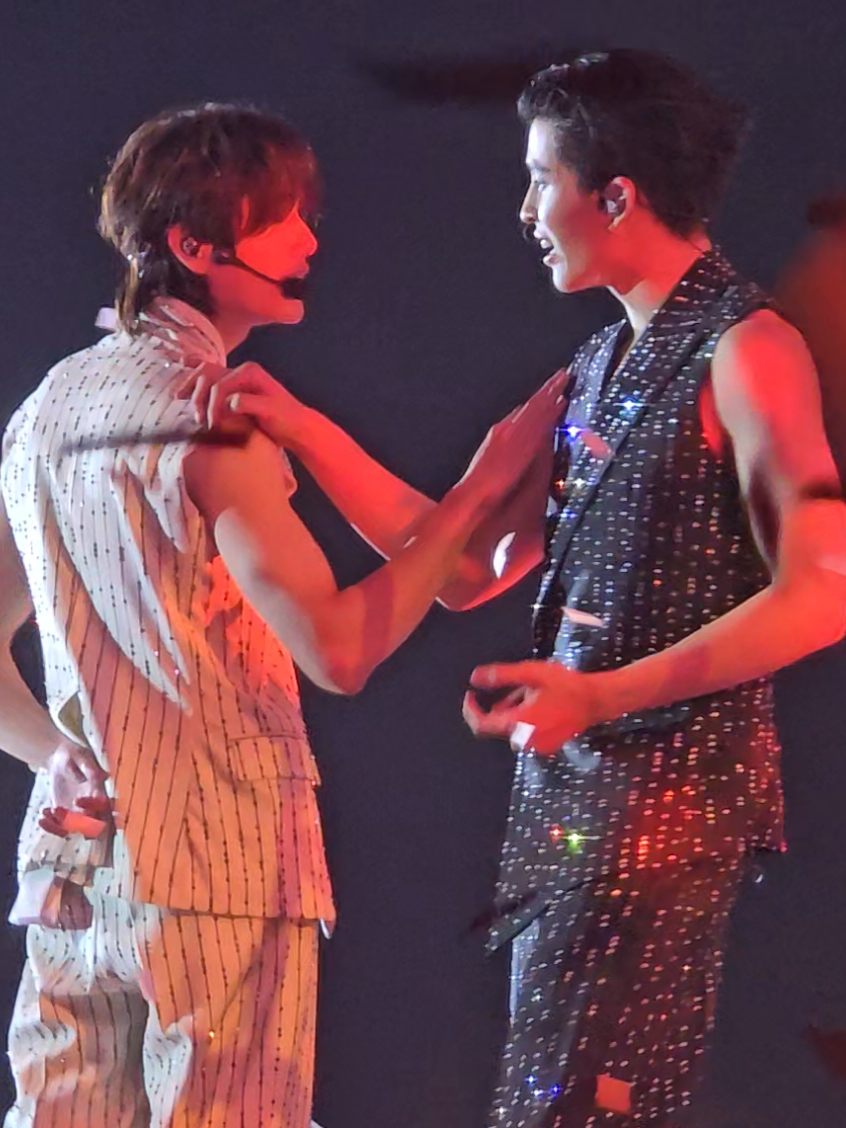 งานเต้นรำในคืนพระจันทร์เต็มดวง  #pondphuwinfanconD1 #pondnaravit #phuwintang #pondphuwin 