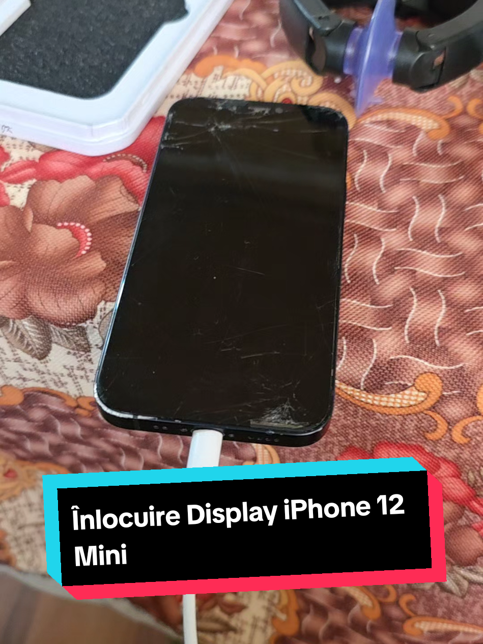 înlocuire Display iPhone 12 mini #iphone12 #screenreplacement #fyp #romania #techtok 