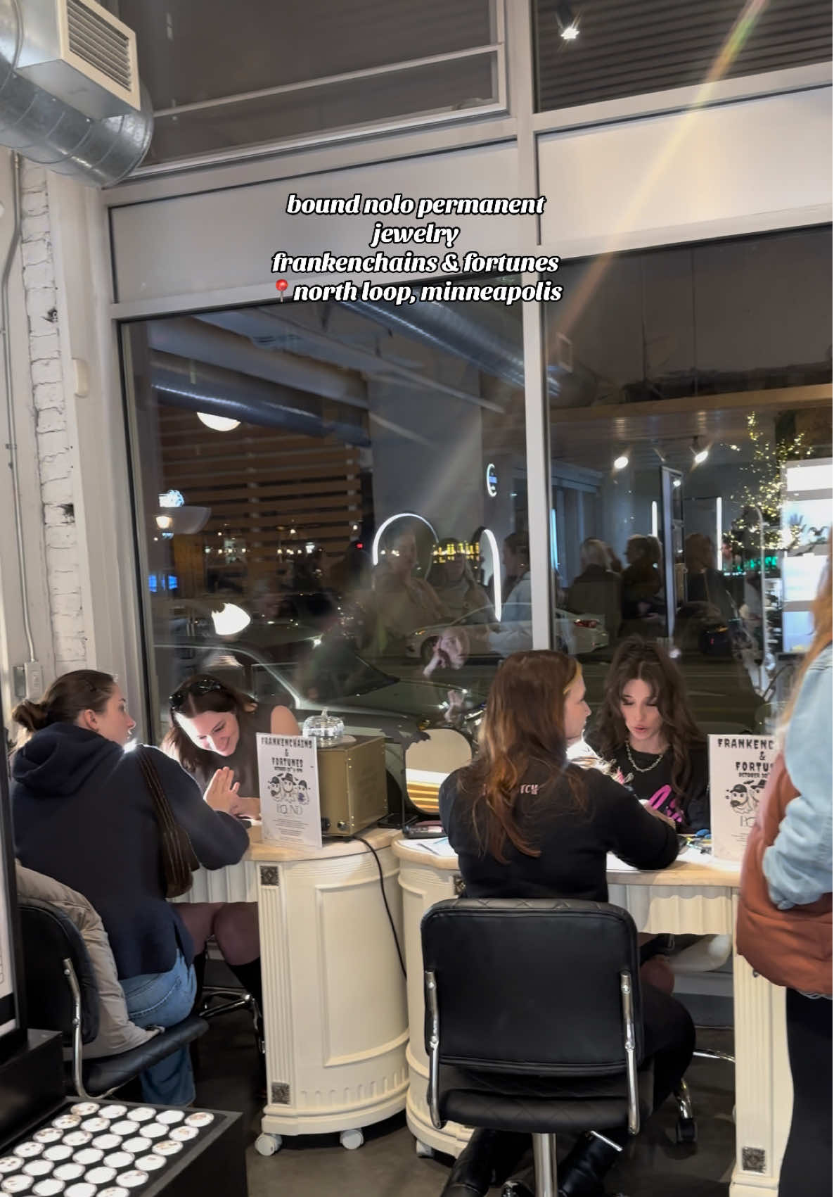 bound nolo in north loop minneapolis has the best permanent jewelry! don’t say i never put you on 🤭 @boundnolo  #permanentbracelet #permanentjewelryexperience #minnesota #shoutoutminnesota #jewelry 