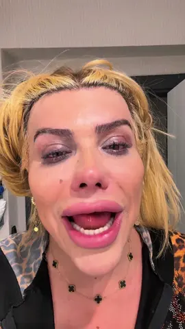 سنبول آغا يصدم العراق بإعلانه زواجه من الملياردير السعودي في جدة… الحدث الذي قلب الإنترنت! #foryou #foryoupage❤️❤️ #مشاهير_تيك_توك_مشاهير_العرب #السعودية #السعودية🇸🇦 #العراق #الشعب_الصيني_ماله_حل😂😂 