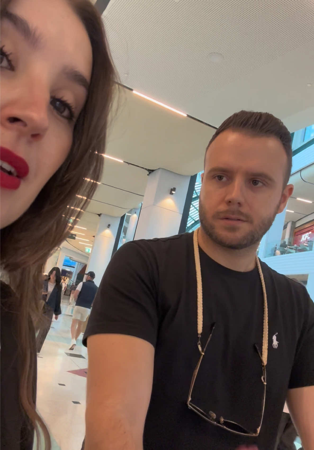 @Primark ele pediu tanto, eu não podia negar 🤷🏽‍♀️ #primark #christmas #funn #couple 😂😂😂😂