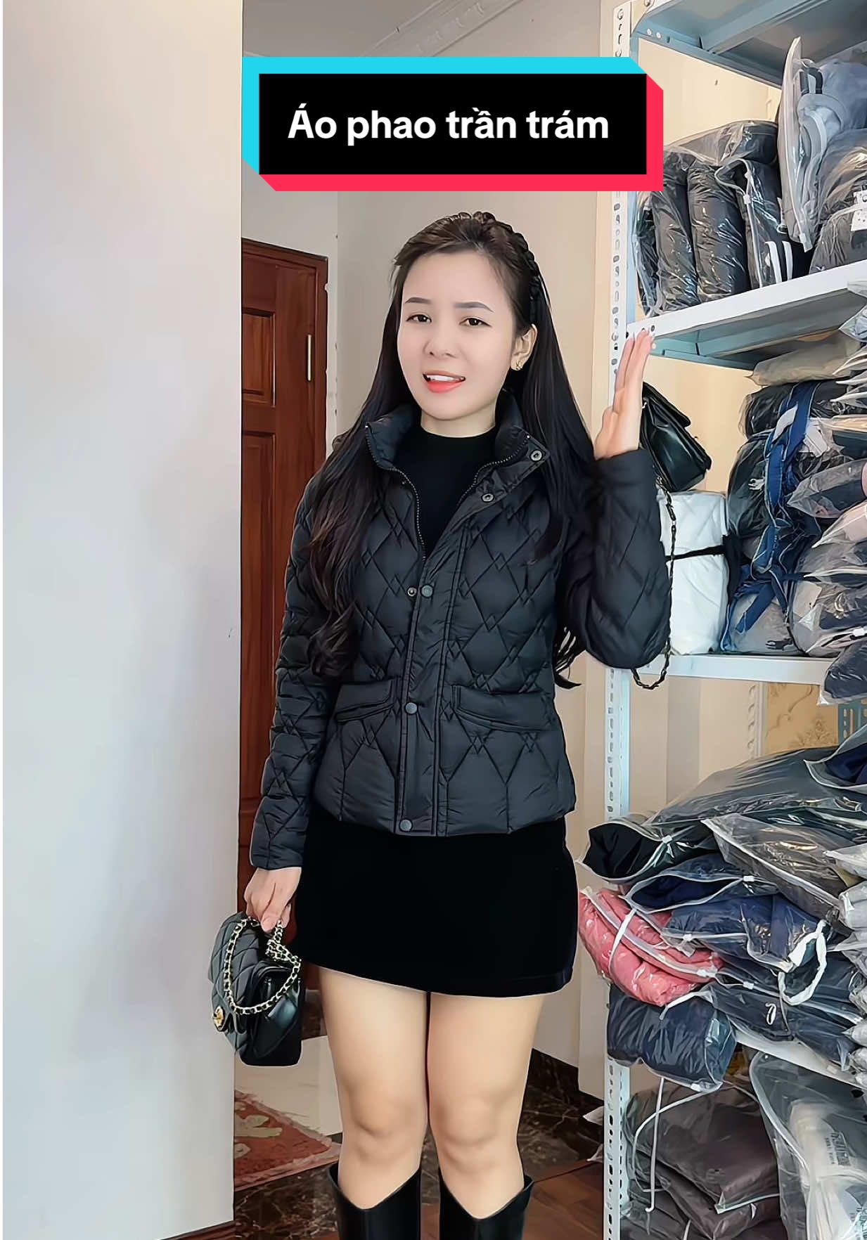 Ôi đẹp quá mấy chị ơiii. Rét thật rồi sắm ngay áo phao trần trám cao cấp đi ạ không là tiếc lắm đó nha #aophao #aophaonu #tiktok 