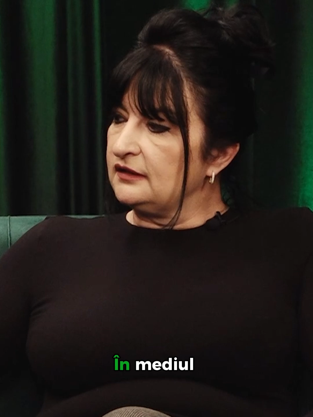 Ce se întâmplă de fapt în mediul online? #ForYou #Romania #bucuresti #shorts #podcasts #FYP #senstv #OresteTeodorescu