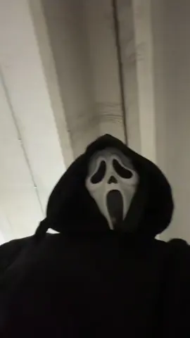 Happy Halloween 🎃👻 • • • • • #biker #bikerboy #ghostface #halloween #transition 