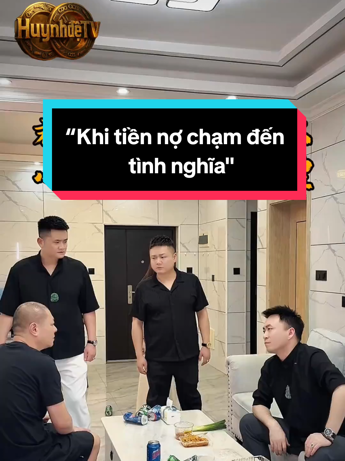“Đàn ông trung niên, bi kịch không phải bắt đầu từ vay nợ… mà từ lúc không còn ai để tin.” #huynhdetv #phimtrungquoc #phimhay #phimngan #xuhuong 