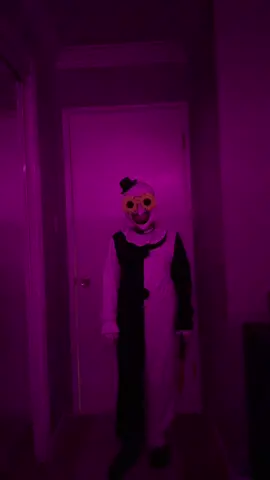 Happy Halloween 🎃 👻 #theterrifier #arttheclown #costume 