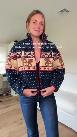 Nov 1st tomorrow and I will be wearing this on repeat 🎁🎄 #TikTokShopCyberMonday #TikTokShopBlackFriday #TikTokShopCreatorPicks #backinstock #christmasfit 