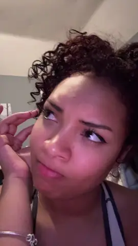 Am I the only one 🫣😂 Insta: truly.Skyla . . . . #fyp #trending #viral #viral #draft 