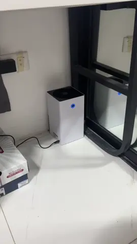 Ang tahimik ng dehumidifier na to di maiistorbo pagtulog mo. #dehumidifier #homeessentials #allergic #musthaves 