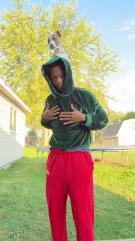 Bloopers 😂 I always catch him done worry I’m 5 foot short anyways so it wouldn’t be a far fall 👀😂 jokes#bloopers #viral #trending #foryoupage #ifykyk 