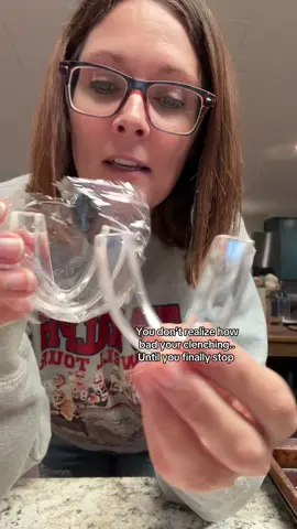 I had no idea my morning headaches were from clenching my jaw every night, this mouthguard changed everything. Sleeping better, no more pain, and it’s so easy to use. #BetterSleep #TeethGrinding #Selfcareroutine #TikTokShopBlackFriday 
