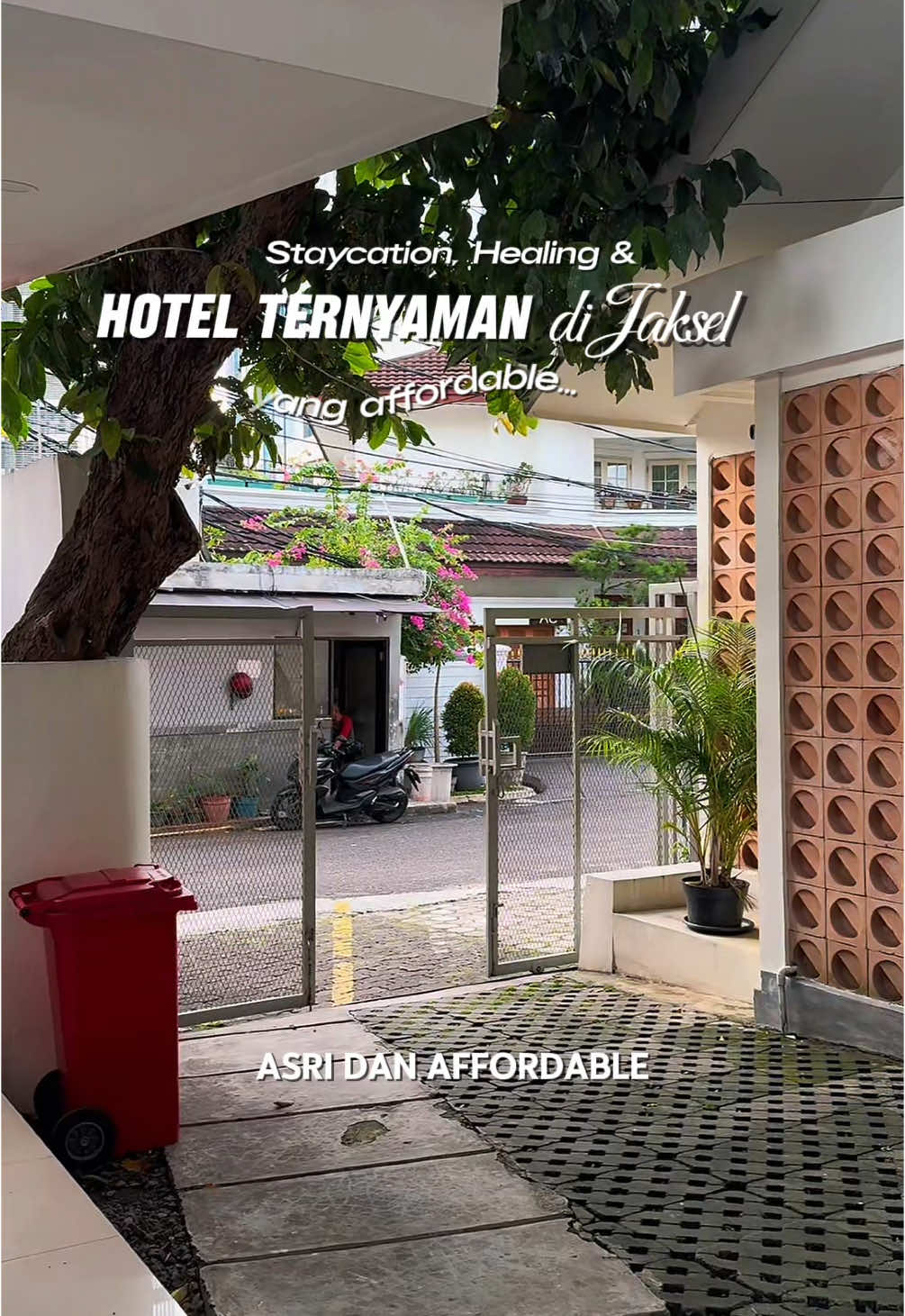 Hotel ternyaman dan affordable sejuk dan asri gue rekomen banget hotel ini masuk sih di liat kalian 🫵 📍RedDoorz plis jl gatot subroto #redtravelers #traveler #hotelreddoorz #reddoorz #hotelaffordable #jakartaselatan 
