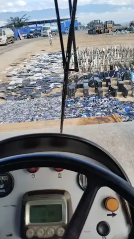 အပျင်းပြေဖုန်နဲကွန်ပျူတာလမ်းကြိတ်စက်ဖြင့်တက်ကြိတ်#မြင်ပါပြီချစ်ကျွမ်းဝင်အောင်လို့#🥰🥰🥰 