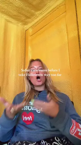 I can see the future 🔮 #halloween #friday #fyp 