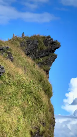 Cia koj yog tus kuv khuv xim. #khosiab #hmongtiktok #hmoobfyp #hmoob #hmoobtojsiab 