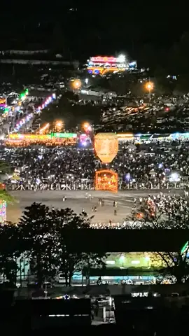 #တောင်ကြီးတန်ဆောင်တိုင်ပွဲတော်2025 #31ရက်နေ့ည #စိန်နားပန်မီးပုံးလေးရဲ့အလှ 