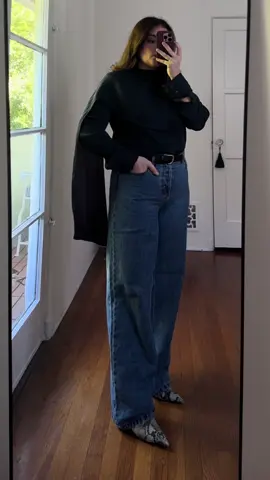 Almost the weekend!!! @Revolve @Still Here NY @TONY BIANCO  #ootdinspo #losangeles #basicoutfit #midsizestyle #styleinspo 