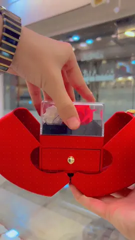 New gold ring 💍 design #usa🇺🇸 #foryou #zamanjewellers2 #jewellery #foryoupage 