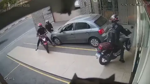 cái ôm ấm áp 🕊️❤️