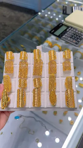 New ring collection only available at GOLD PALACE// 🇦🇫 🇨🇦  - ☎️ 647-550-0954 - 📍 1921 eglinton avenue east 🇨🇦  - - - - #fypシ゚ #afgan #jeweller #canada🇨🇦 #dubai 