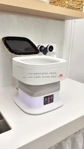 Nak basuh asing baju baby, tudung, kain buruk ke onz sangat ni awk! Sungguh menyenangkan kerja tau.. Senang guna juga & senang nak bawa kemana² .. pergi travel pun boleh bawa ni, senang nak basuh baju klu taknak bawa pakaian banyak² kn.. Check bag kuning, ada warna purple juga✅ #mesinbasuhmini #travelwashingmachine #miniwashingmachine 