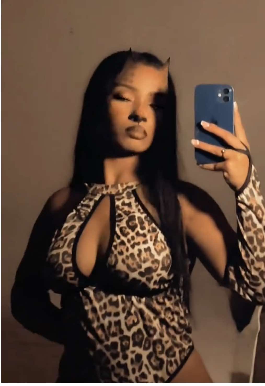 Issa joke SO LAUGH 🫵 #halloween #cheetah #cheater 