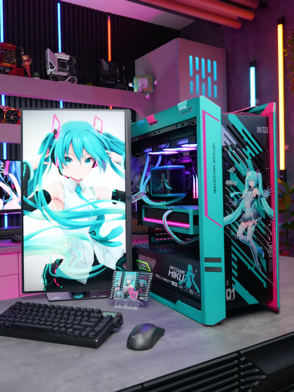 Tell me this wouldn’t look perfect on your desk 👀💙 Happy Halloween 🎃✨ What better way to celebrate spooky season than by building the ultimate Hatsune Miku PC? 💙 Rog absolutely nailed every detail with this collab! Parts List:  🧠 MB: ROG STRIX X870E-H GAMING WIFI7 💧 CPU Cooler: ROG RYUO IV 360 ARGB 🎮 GPU: ROG ASTRAL GEFORCE RTX 5080 O16G 🖥️ Monitor: ROG STRIX XG27ACMEG-G 🖤 Case: ROG STRIX HELIOS II ⚡ PSU: ROG THOR 1200W Platinum III #hatsunemiku #pcgaming #pcbuilds #pcbuild #pc 