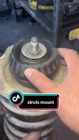 struts mount sound fixed replacement guide #mechanic #motivation #automotive #carsofttiktok #fyp 