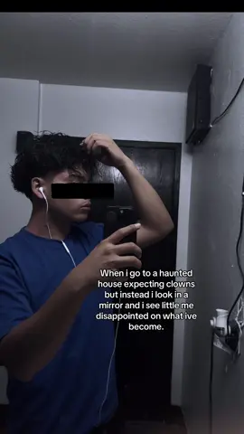 #fyp #halloween #disappointment #hauntedhouse #makemefamous 