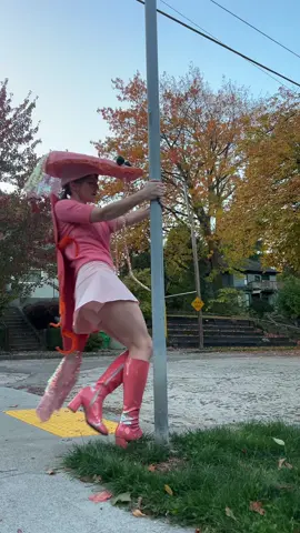 peel & eat 🦐 #shrimp #shrimptok #halloweencostume #DIY #fyp 