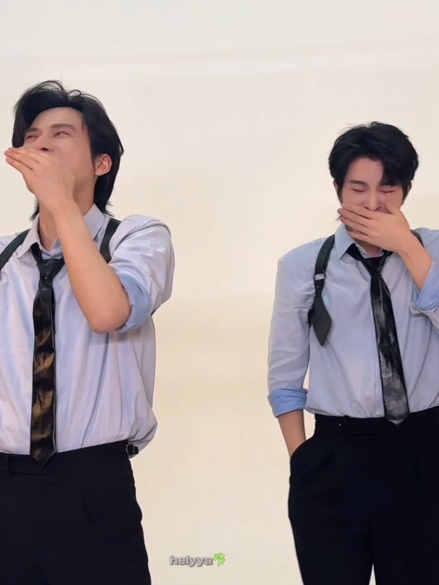 they can't get seriously😁 #JiangHeng #QiuDingJie #LipeiEn #HuangXing #Desire4 