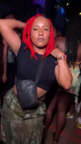 Improviso!@Dandara Corrêa  #usher #nigth #free 