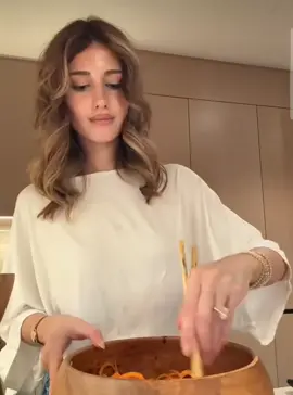 شيرين جاهزة السلطة #شيربيوتي #يوميات #هاشتاق 