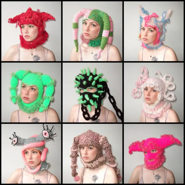 I didn’t make anything special for Halloween, so please enjoy some of my favourites from over the years who live in my personal collection!!! 🦇🕸️🎃 I am very emotionally attached to all of them & have been meaning to take proper pics for ages! The rest will follow soooooon hehe #crochet