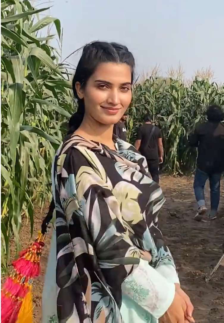 Shoot set time ✨🤞😎Aj naal  muqadra mil pay o chinna song trending ✨😎🌸#سنگت___لائک___شیئر___کریسو #viralvideofyp🌸🙌🙃😘 #🌸naazofficial22🌸 #fulltrandingsong 