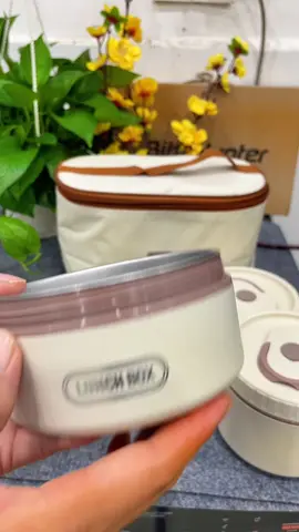 Hộp cơm giữ nhiệt mang đi làm, đi picnic rất là tiện, cơm ấm nóng ăn sẽ rất là ngon #nguyenphuongtaphoa #hopcomgiunhiet #hopcomvanphong #hopcom #hopcomgiunhietcaocap 