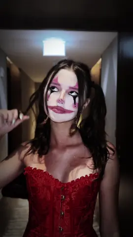 @️stefania @M A R I @Arina 