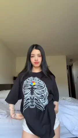 #creatorsearchinsights #popular #pinchetiktokponmeenparati #paratii #viraltiktok @TikTok @tiktokglobal @TikTok en español @charli d’amelio no me dejen el en feo flop plis😭 video que borro katteyes 