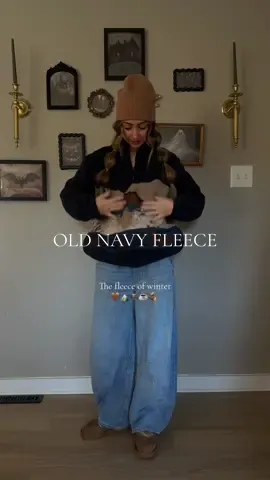 Waited a whole YEAR for this one to come back in stock! @Old Navy does it again with the winter fleeces  #oldnavy#fleece#tiktokshopcreatorpicks#sherpa 