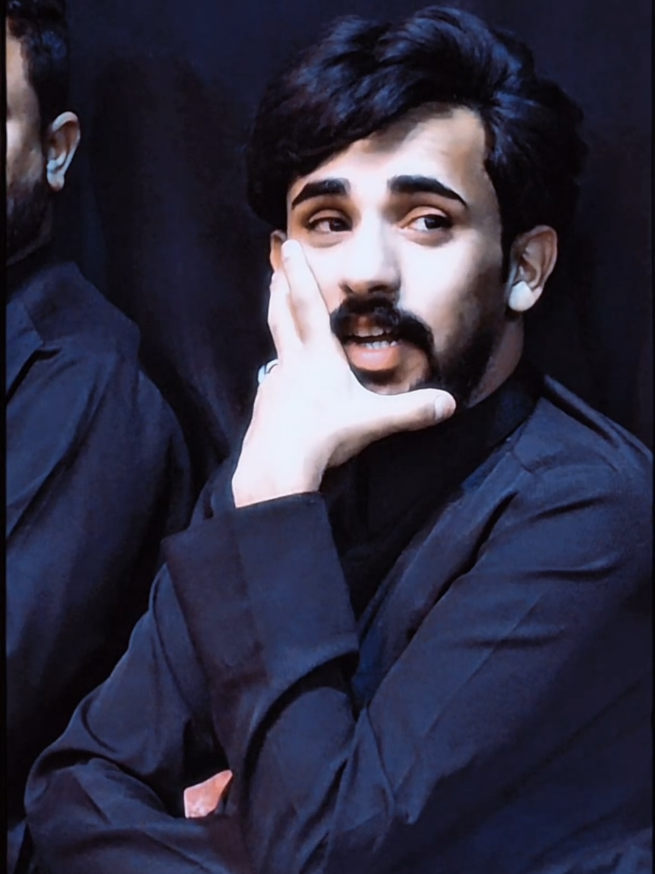 الشاعر كرار تحسين الخيكاني #كرار_تحسين_الخيكاني  #هيئة_عطاء_الحسين #اعلام_هيئة_عطاء_الحسين #البصرة 