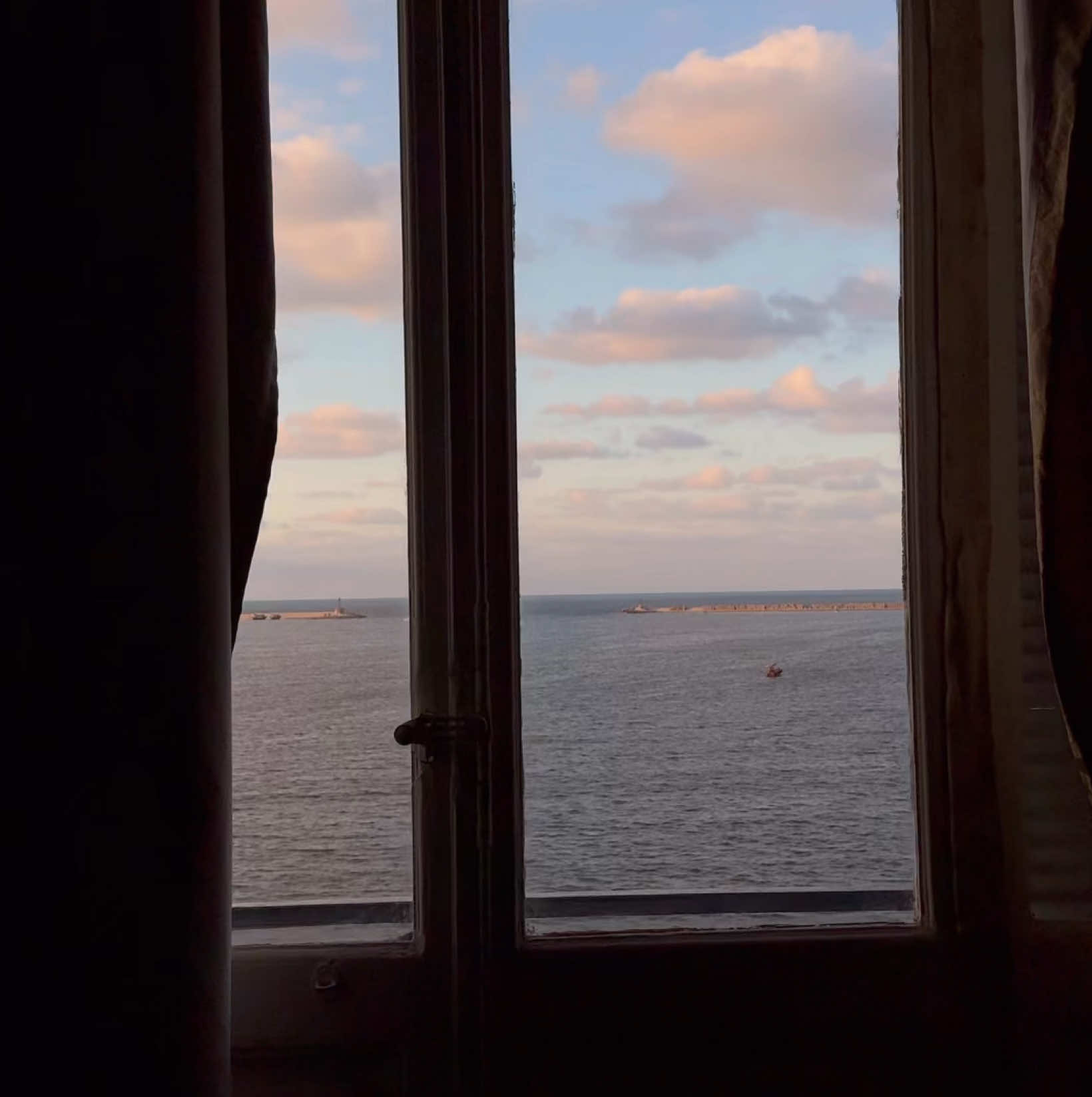 #elissa #eladelaksi #marwankhoury #egypt #cairo #fyp #foryou #alexandria #sunset #اليسا #اليسا_خوري #العد_العكسي #مروان_خوري #الاسكندرية #اليسا_ 