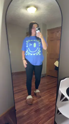 #foryou #fyp #comfyshirt #comfytee #tiktokshopfinds 