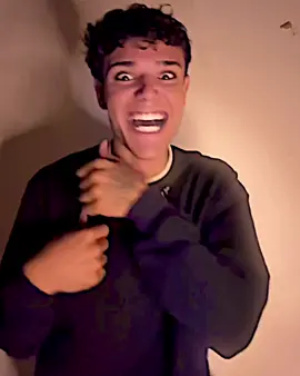 لا لا عليك العباس 😂🔥@يوسف لاز @يوسف لاز الاحتياطي #هاشتاقات_تيك_توك_العرب #مشاهير_تيك_توك #تصميم_فيديوهات🎶🎤🎬 #الشعب_الصيني_ماله_حل😂😂 