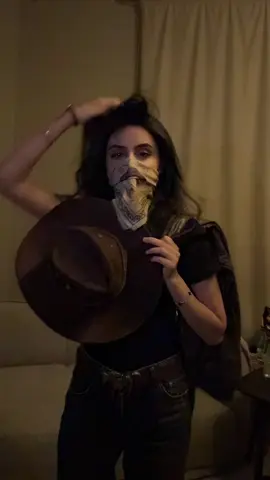 تعبت على اختيار الحزام ترا ههههههههه #دُنى 