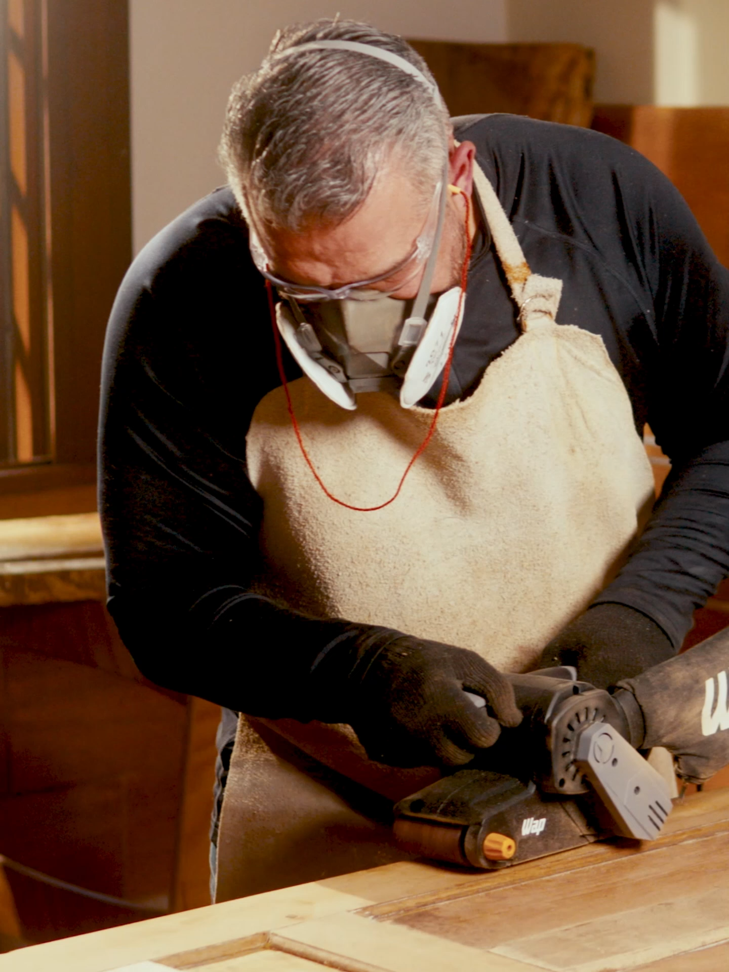 Acabamento perfeito em menos tempo! A Lixadeira de Cinta WAP entrega potência, precisão e conforto para quem busca resultados profissionais.
